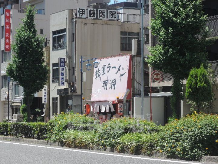 アビタシオン葵の玄関