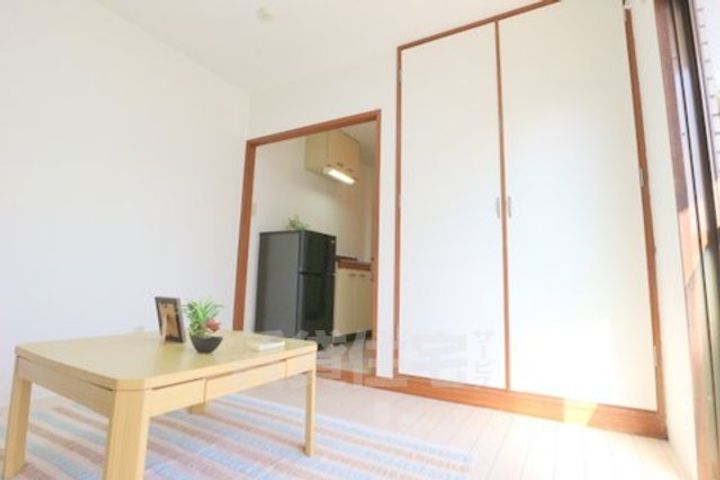 ジュネス21の居間