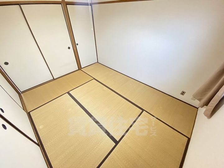 田村マンションの内装