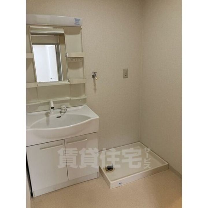 リヴァーサイド植田の内装