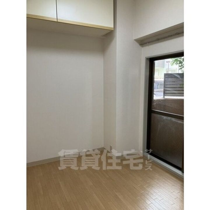 リヴァーサイド植田の寝室