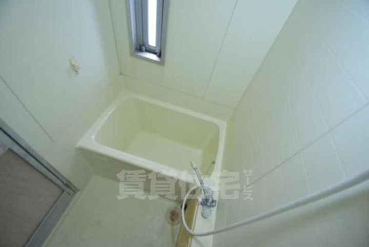 大阪府茨木市真砂1丁目の賃貸マンションの風呂