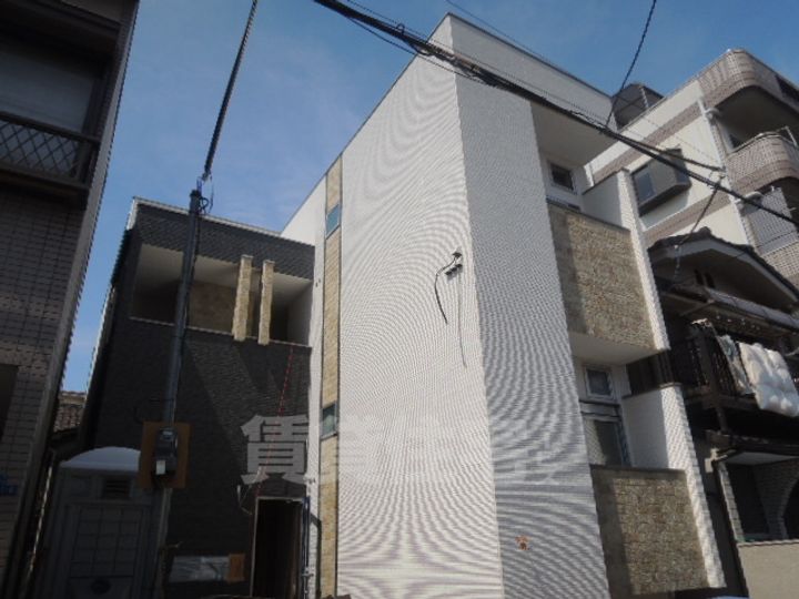 ブランジーノ塚本の外観