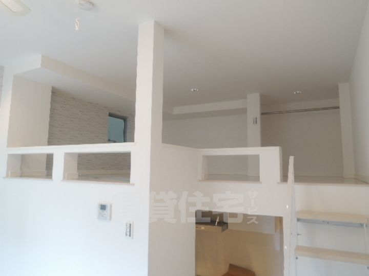 ブランジーノ塚本202の寝室