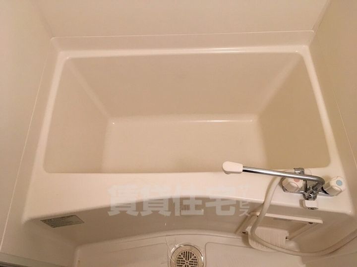 愛知県名古屋市昭和区白金1丁目の賃貸アパートの風呂