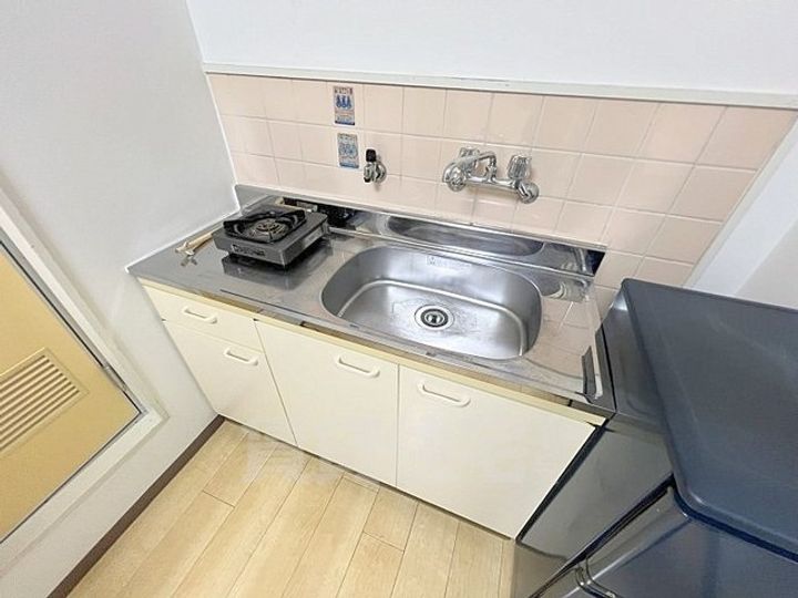 メイヒル寿町のキッチン