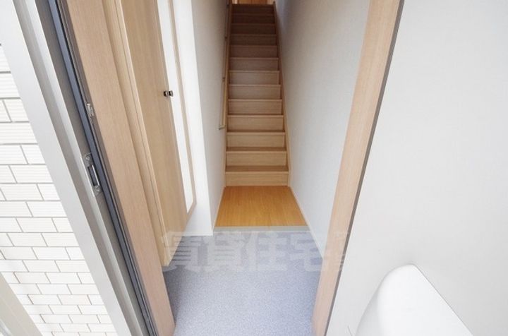 リリーフの玄関