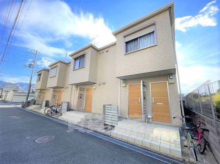 リリーフの外観