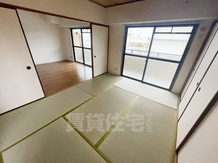 大阪府茨木市玉島2丁目の賃貸マンションの子供部屋