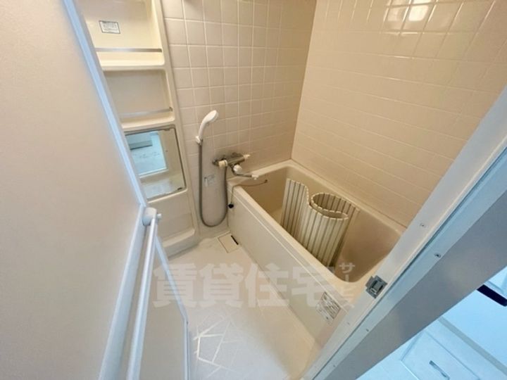 大阪府茨木市玉島2丁目の賃貸マンションの風呂