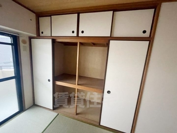 大阪府茨木市玉島2丁目の賃貸マンションの内装