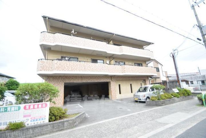 大阪府茨木市玉島2丁目の賃貸マンションの玄関