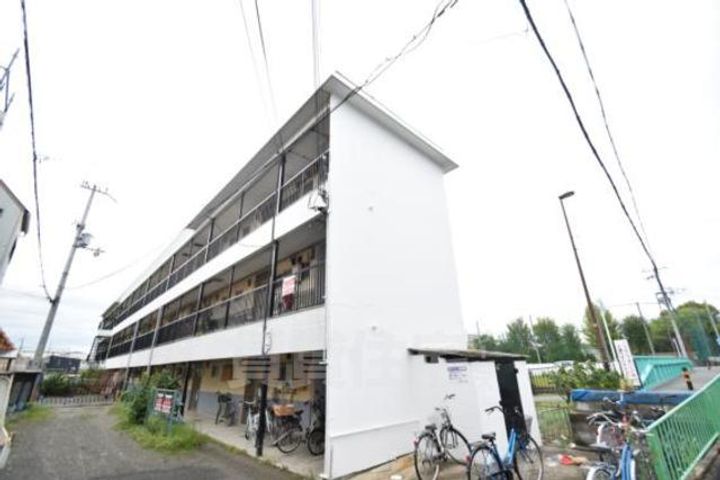 大阪府茨木市丑寅1丁目の賃貸マンションの外観