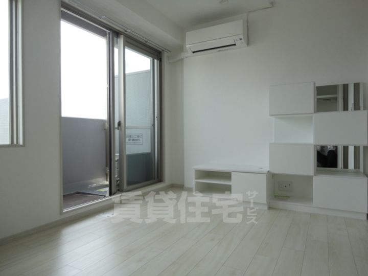 ディアコート宿屋町の居間