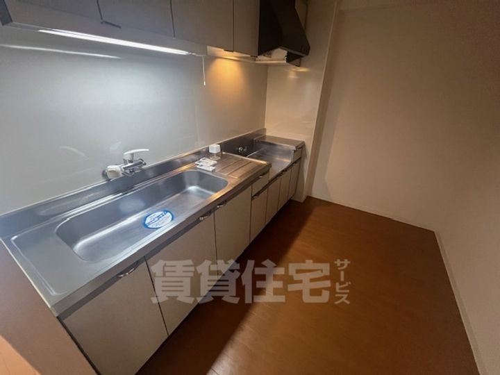 ソーラスフロント富船のキッチン