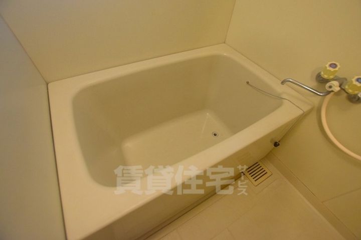 エルメホールアビタシオンの風呂