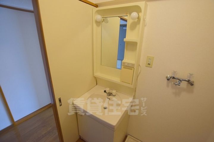 エルメホールアビタシオンの内装