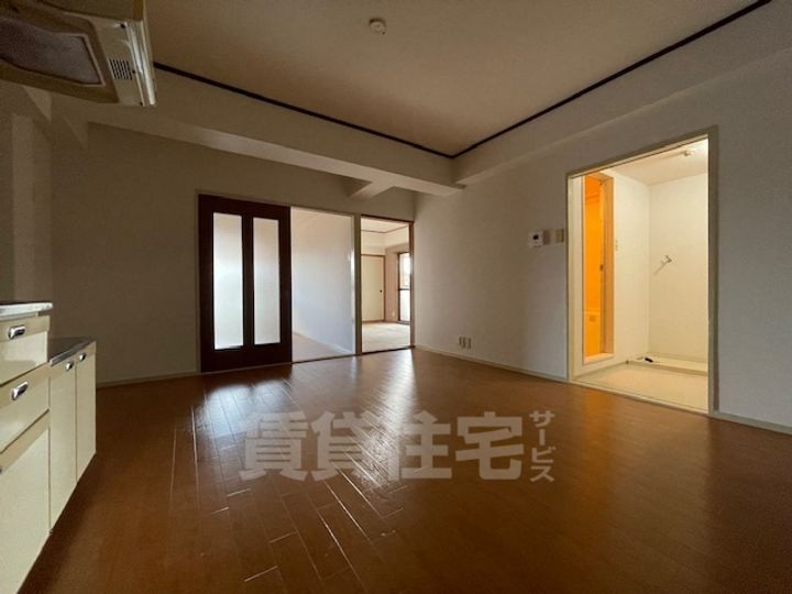 野田シャトルマンションA棟の居間