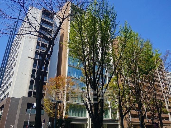 グラン・アベニュー白川公園の外観