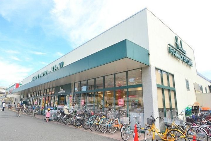 イズミパート8の周辺