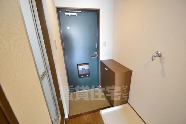 大阪府茨木市双葉町の賃貸マンションの玄関