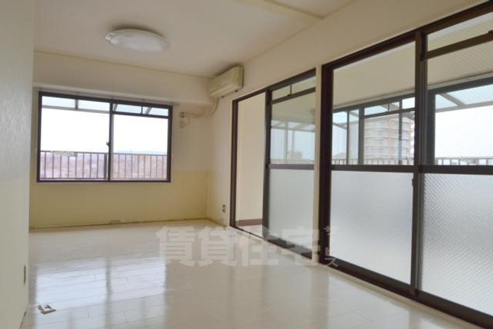 大阪府大阪市都島区高倉町1丁目の賃貸マンションの寝室