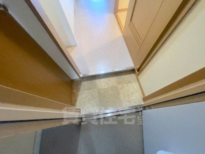 MAJOR東山の玄関