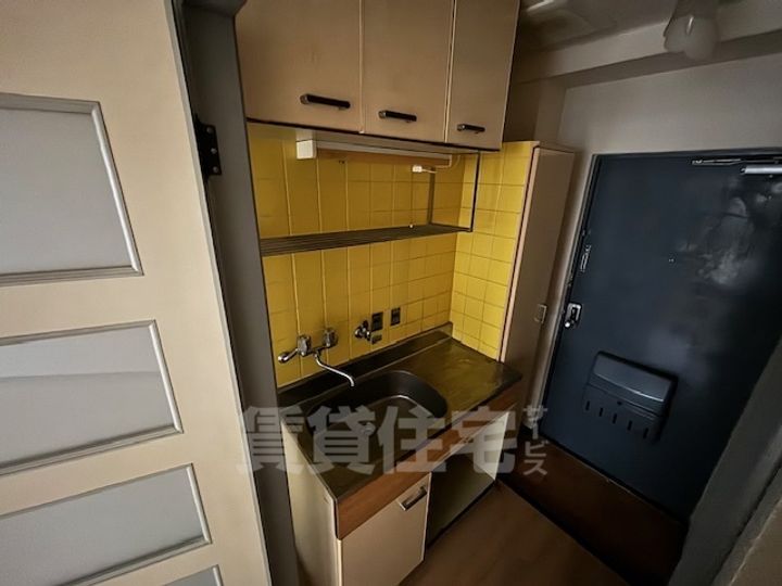 大阪府大阪市住吉区長居4丁目の賃貸マンションの居間