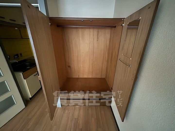 大阪府大阪市住吉区長居4丁目の賃貸マンションの内装