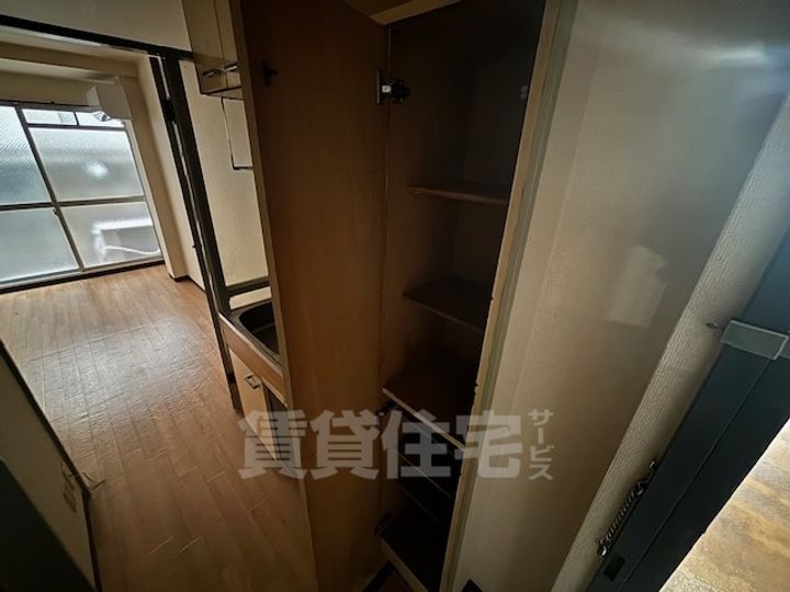 大阪府大阪市住吉区長居4丁目の賃貸マンションの内装