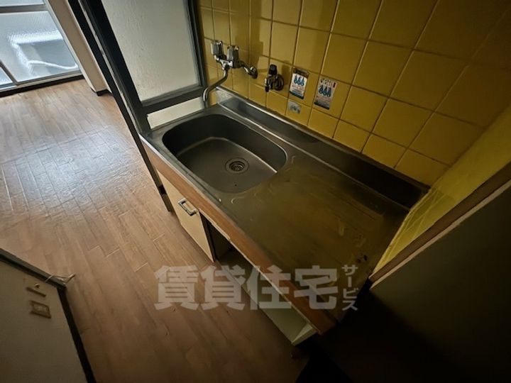 大阪府大阪市住吉区長居4丁目の賃貸マンションのキッチン