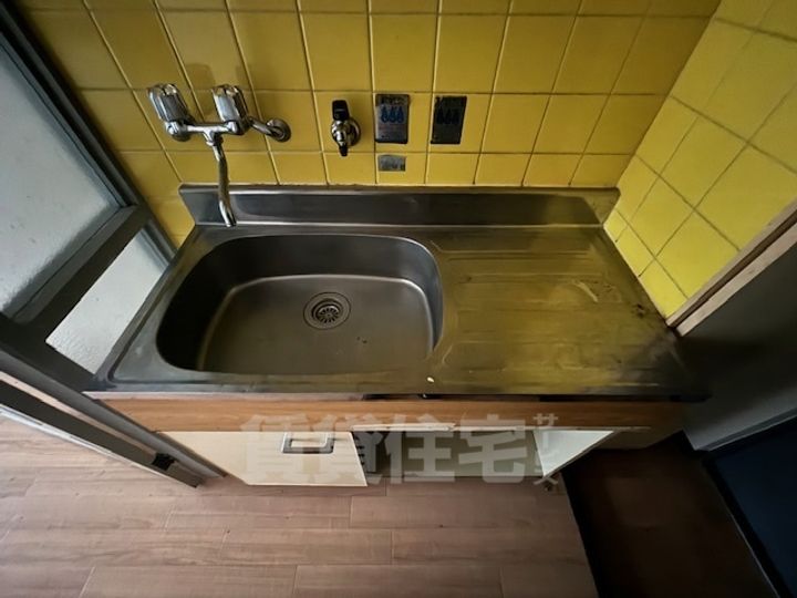 大阪府大阪市住吉区長居4丁目の賃貸マンションのキッチン