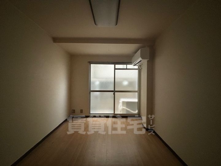大阪府大阪市住吉区長居4丁目の賃貸マンションの寝室