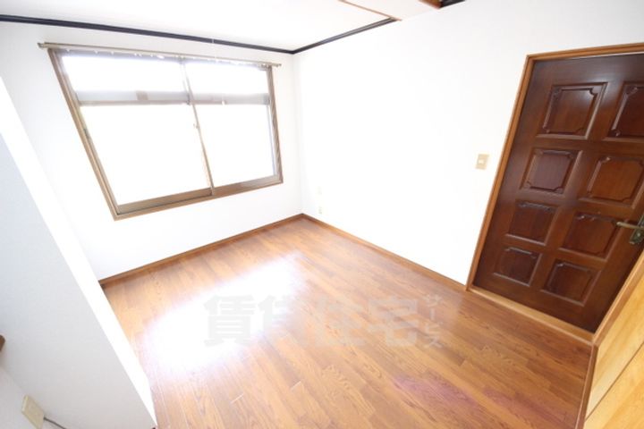 マンション廣岡の内装