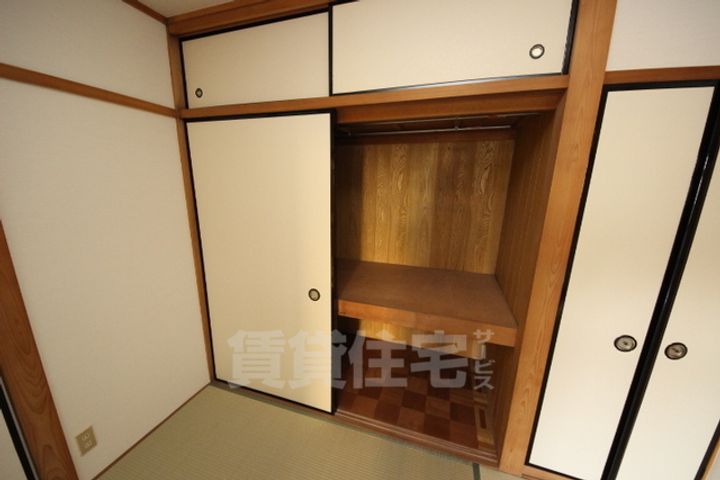 マンション廣岡の内装