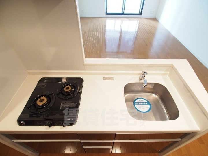 グラヴィス鶴舞のキッチン