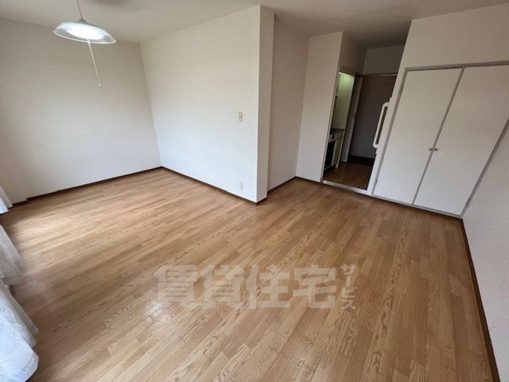 三貴ハイツの居間