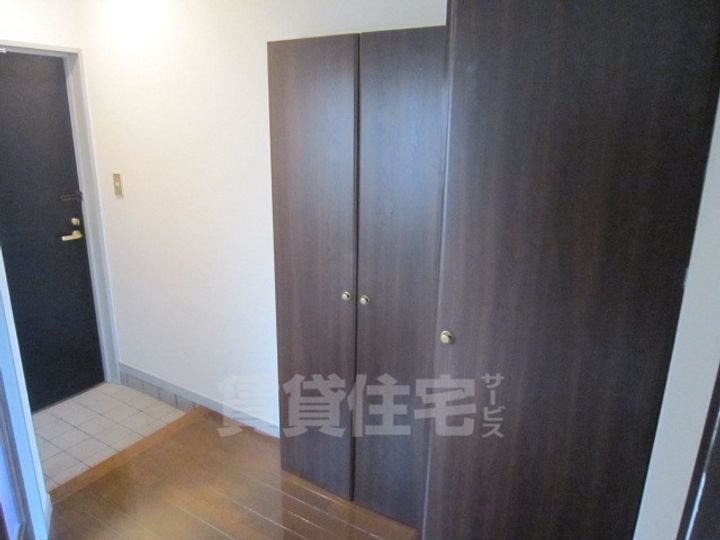 カーサ野中の玄関