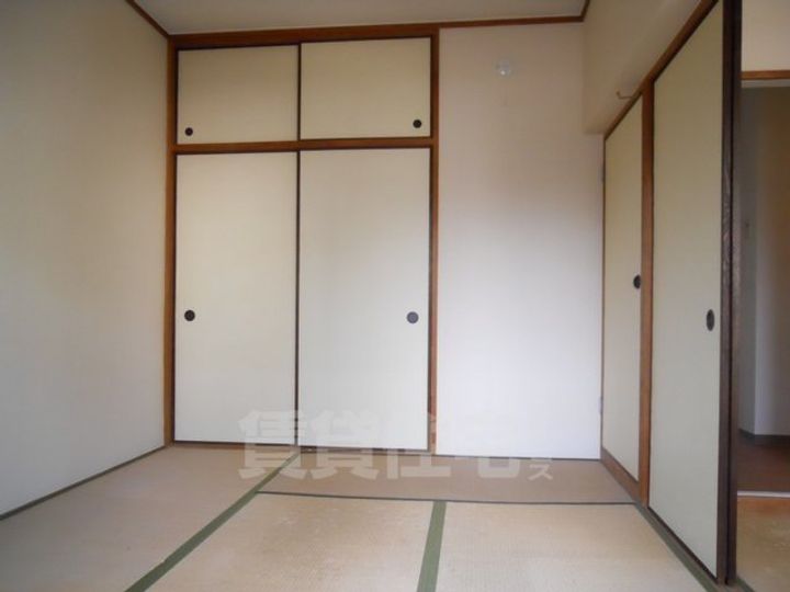 エクセル豊中の寝室