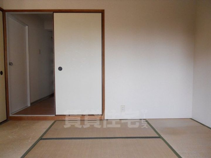 エクセル豊中の寝室