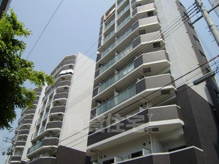 大阪府大阪市淀川区十三東3丁目の賃貸マンションの外観