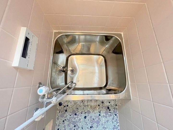 大阪府羽曳野市古市6丁目(一戸建)の賃貸物件3の風呂