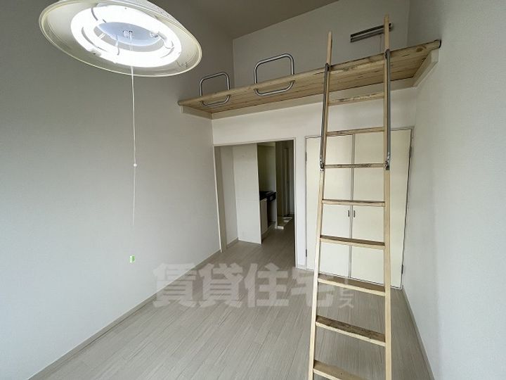 ステラパレスの居間