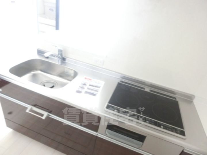 大阪府大阪市住吉区遠里小野3丁目の賃貸アパートのキッチン