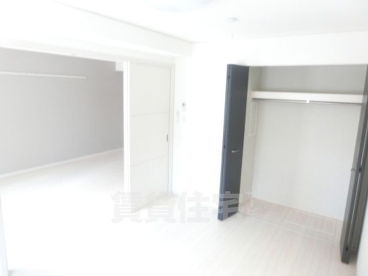 大阪府大阪市住吉区遠里小野3丁目の賃貸アパートの寝室