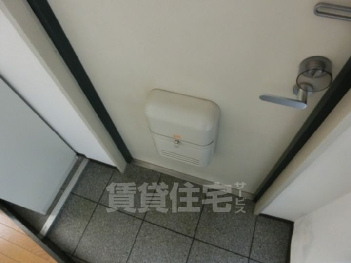 大阪府大阪市住吉区我孫子5丁目の賃貸マンションの玄関