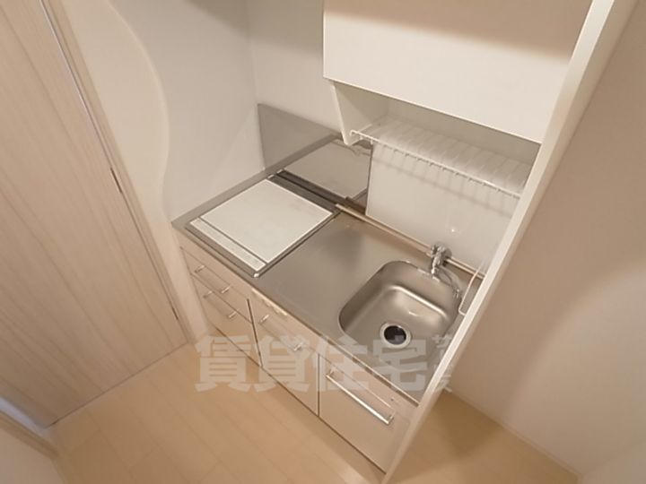 セレニテ神戸元町のキッチン