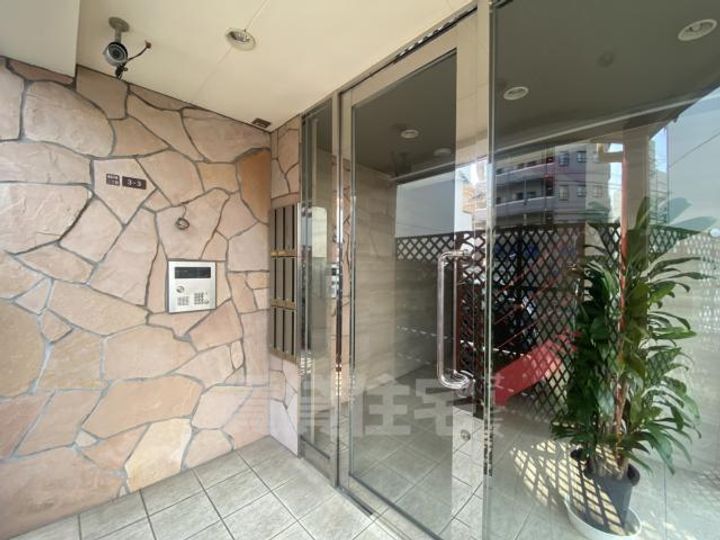 サンライズあびこの玄関