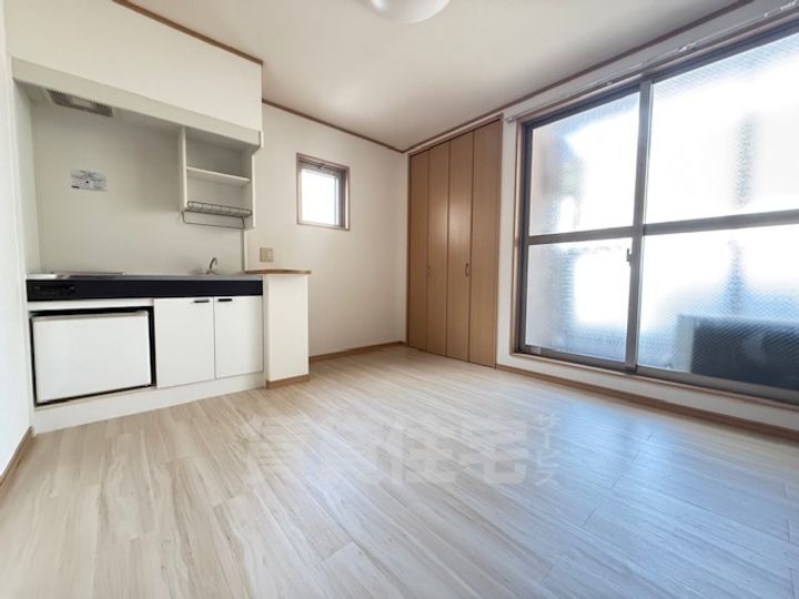 サンライズあびこの居間