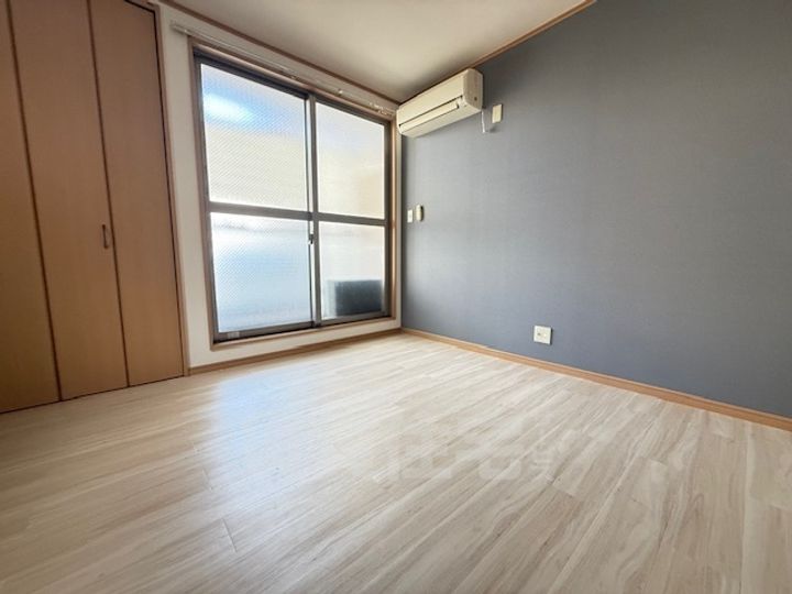 サンライズあびこの居間